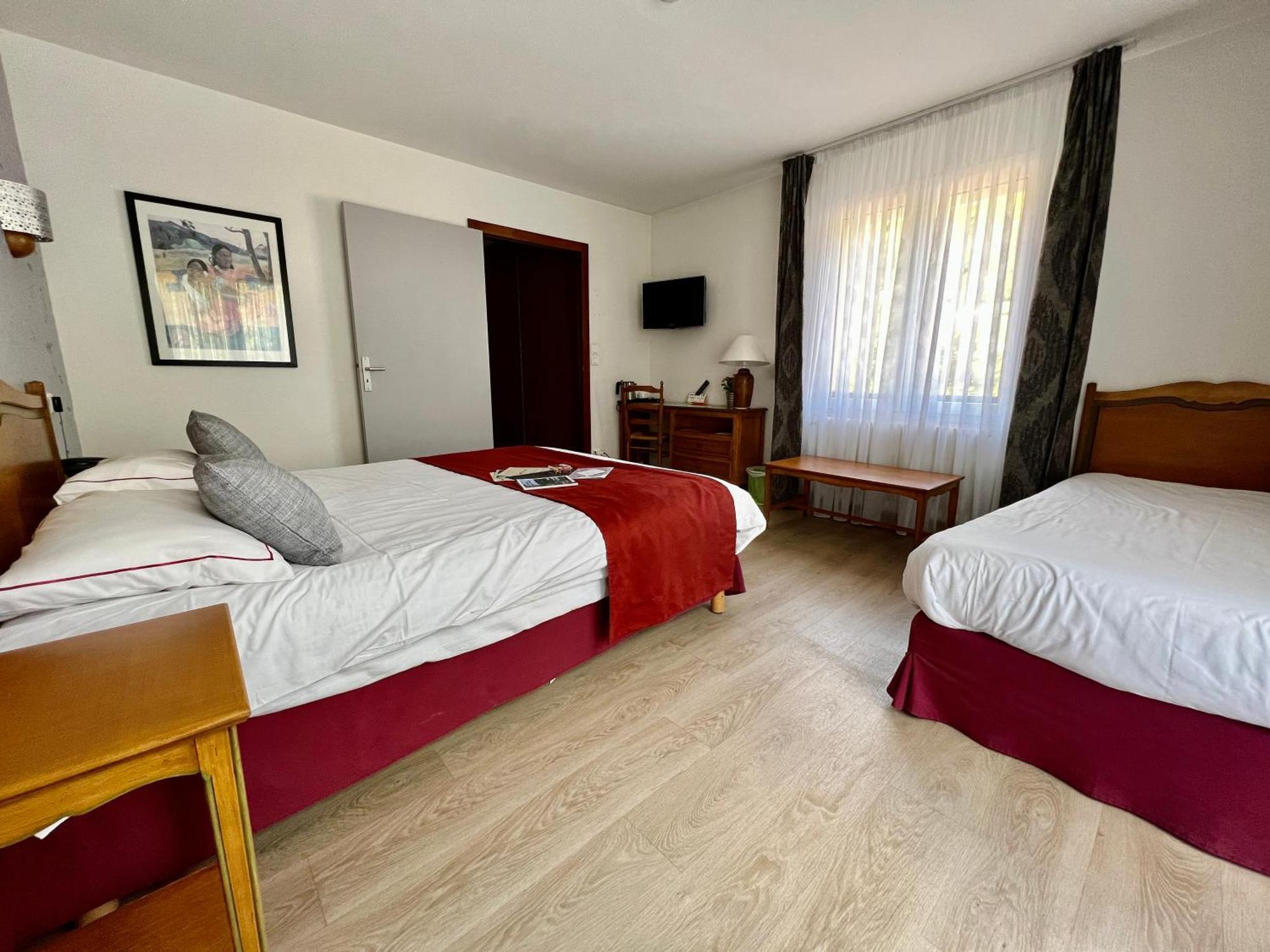 Logis Hotel, Chalets Et Restaurant Les Chatelmines La Bresse Luaran gambar