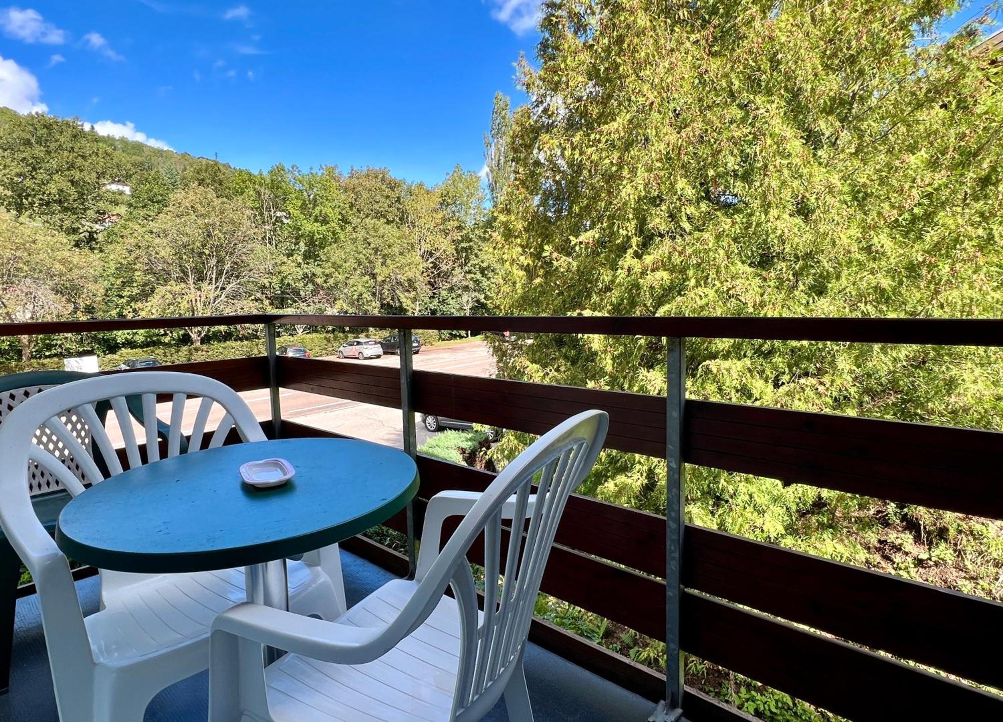 Logis Hotel, Chalets Et Restaurant Les Chatelmines La Bresse Luaran gambar