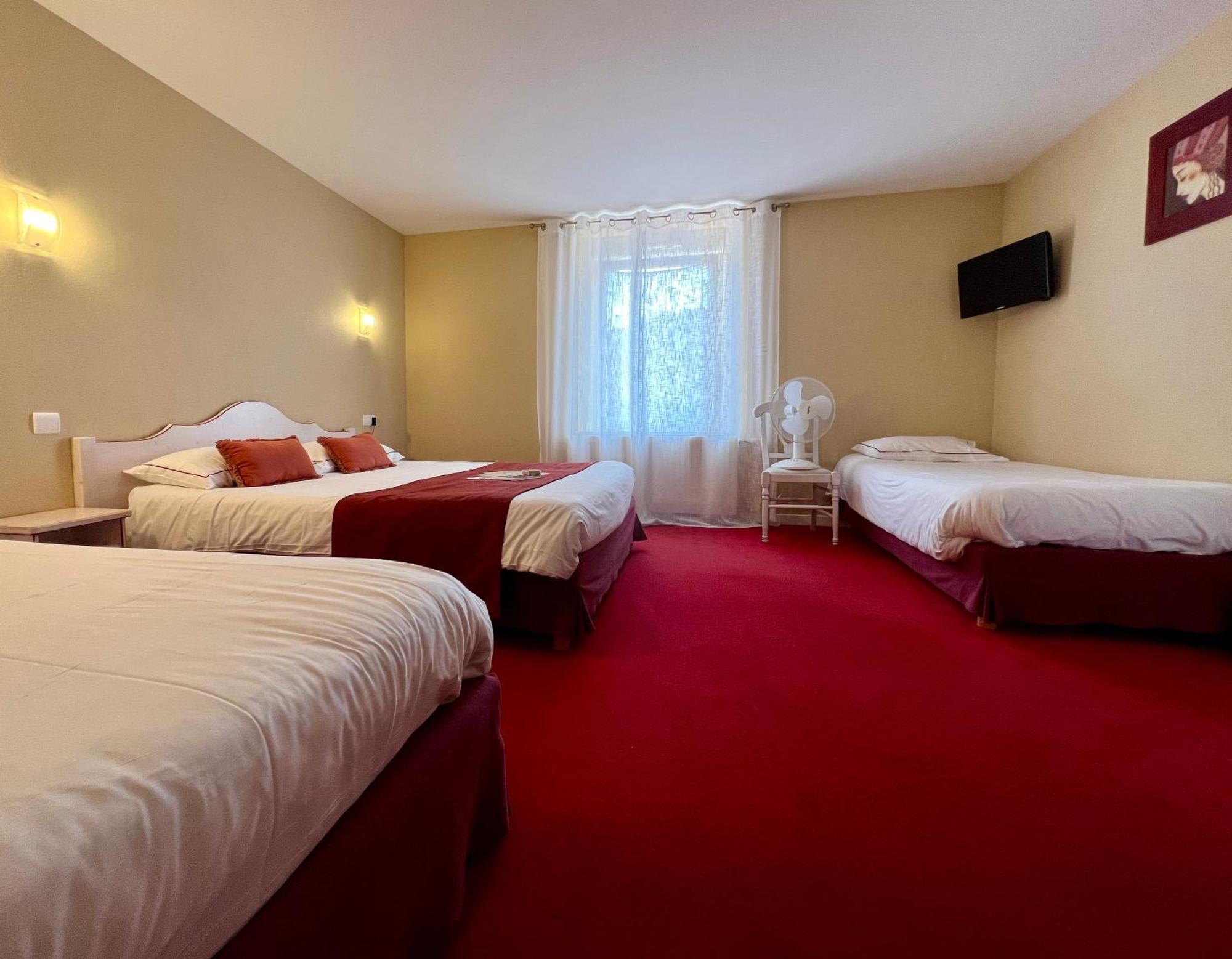 Logis Hotel, Chalets Et Restaurant Les Chatelmines La Bresse Bilik gambar